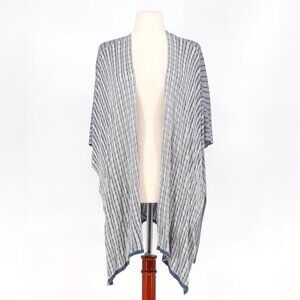 NWT CHICO'S Colonial Coast Knit Ruana Wrap Blue Gray Two-Toned One Size